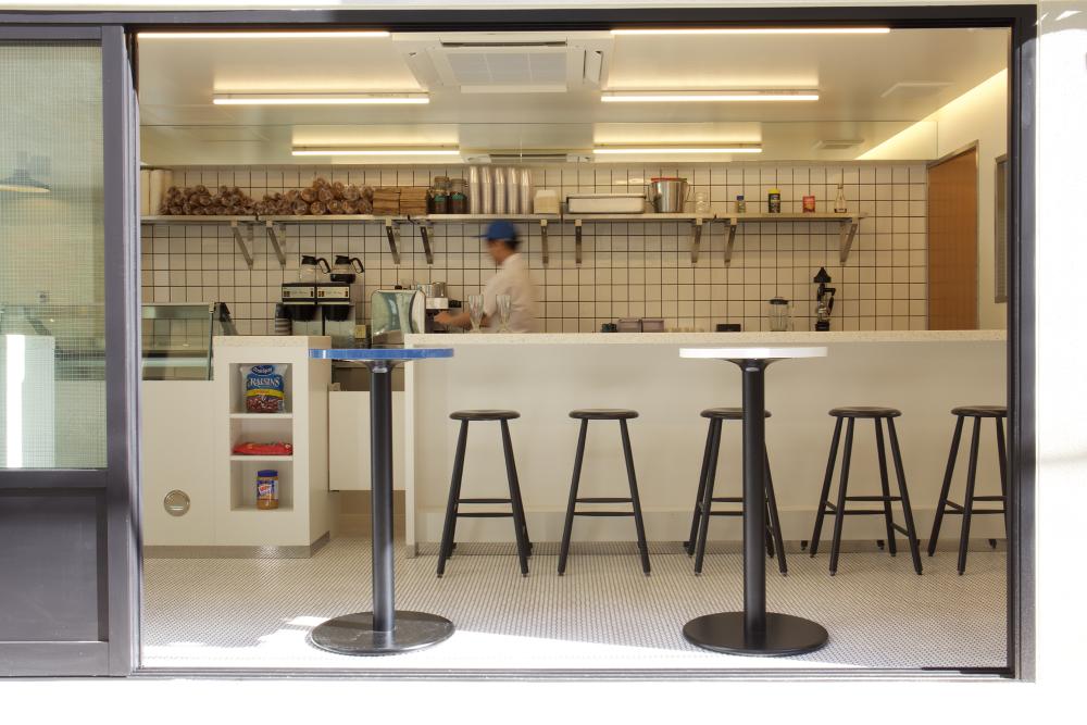 BIG BABY ICE CREAM(撮影:麻生健一朗)